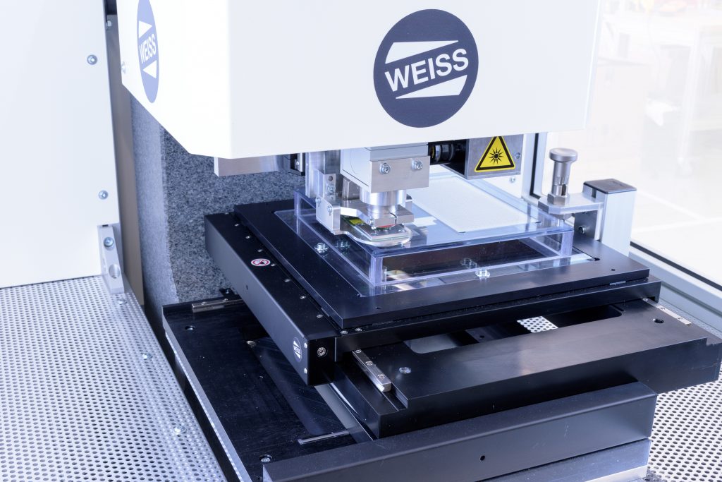 Direktantriebe für jede Anforderung 3 Hochpräziser WEISS Kreuztisch MK für Mikro-Applikationen