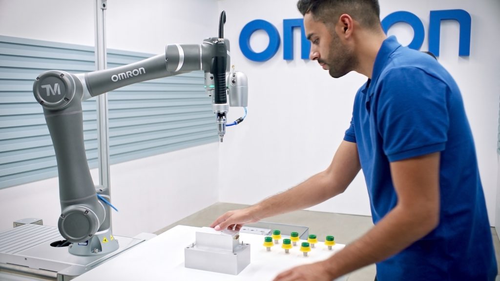 Eckpfeiler erfolgreicher Cobot-Initiativen 1 OMRON PM 3 Pillars Cobot und Mensch