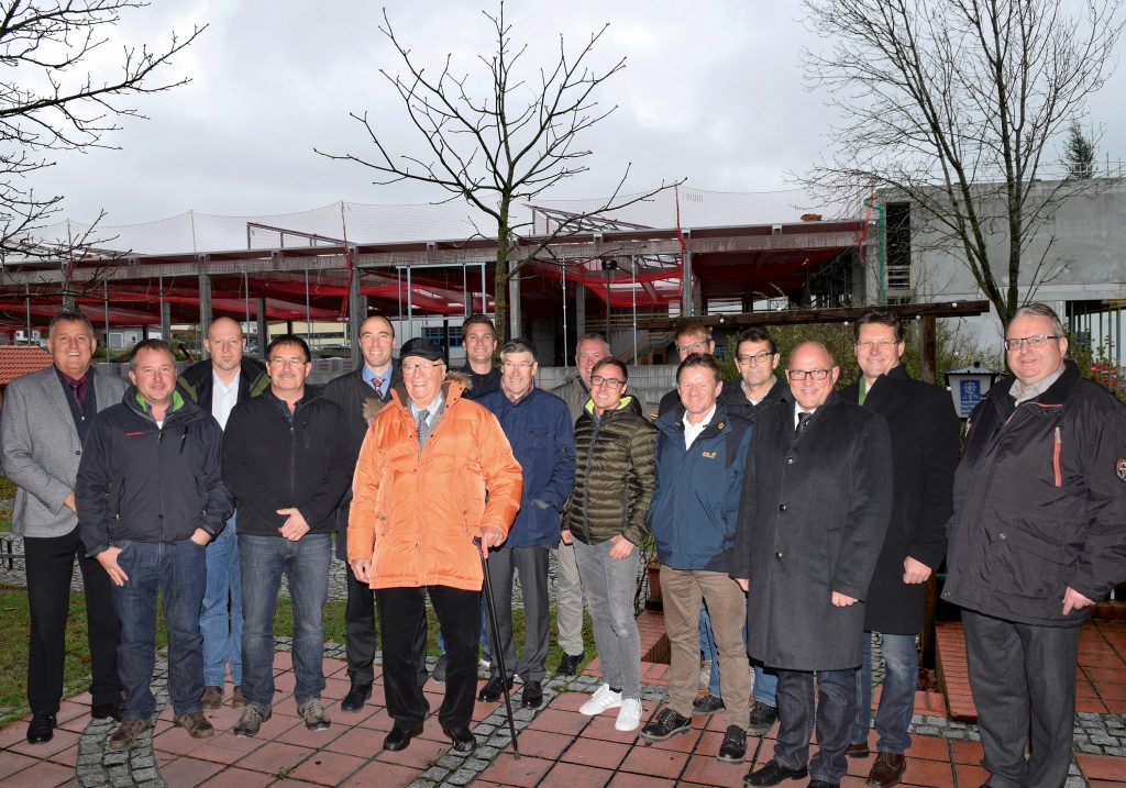 Mayr Antriebstechnik feiert Richtfest 1 P 0 14 Bild1