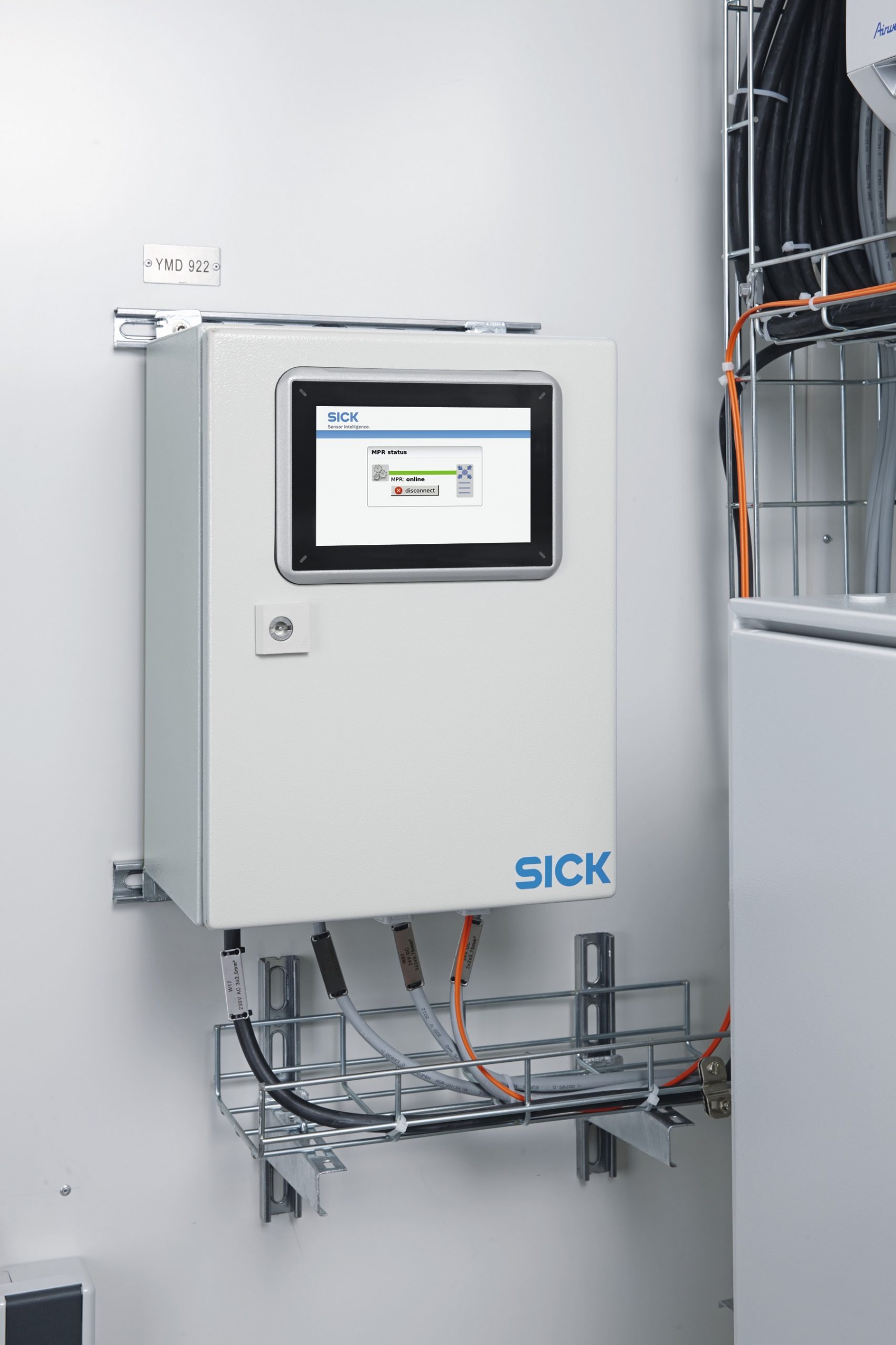 Schaltschrankklimatisierung mit intelligenter Geräteüberwachung 10 Schaltschrankklimatisierung mit
intelligenter Geräteüberwachung