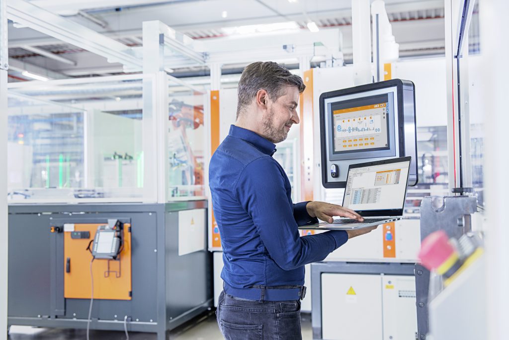  Mit der Visualisierungssoftware u-create Procon-Web erh&auml;lt der Anwender alle f&uuml;r ihn relevanten Informationen User-zentriert aufbereitet und dargestellt.