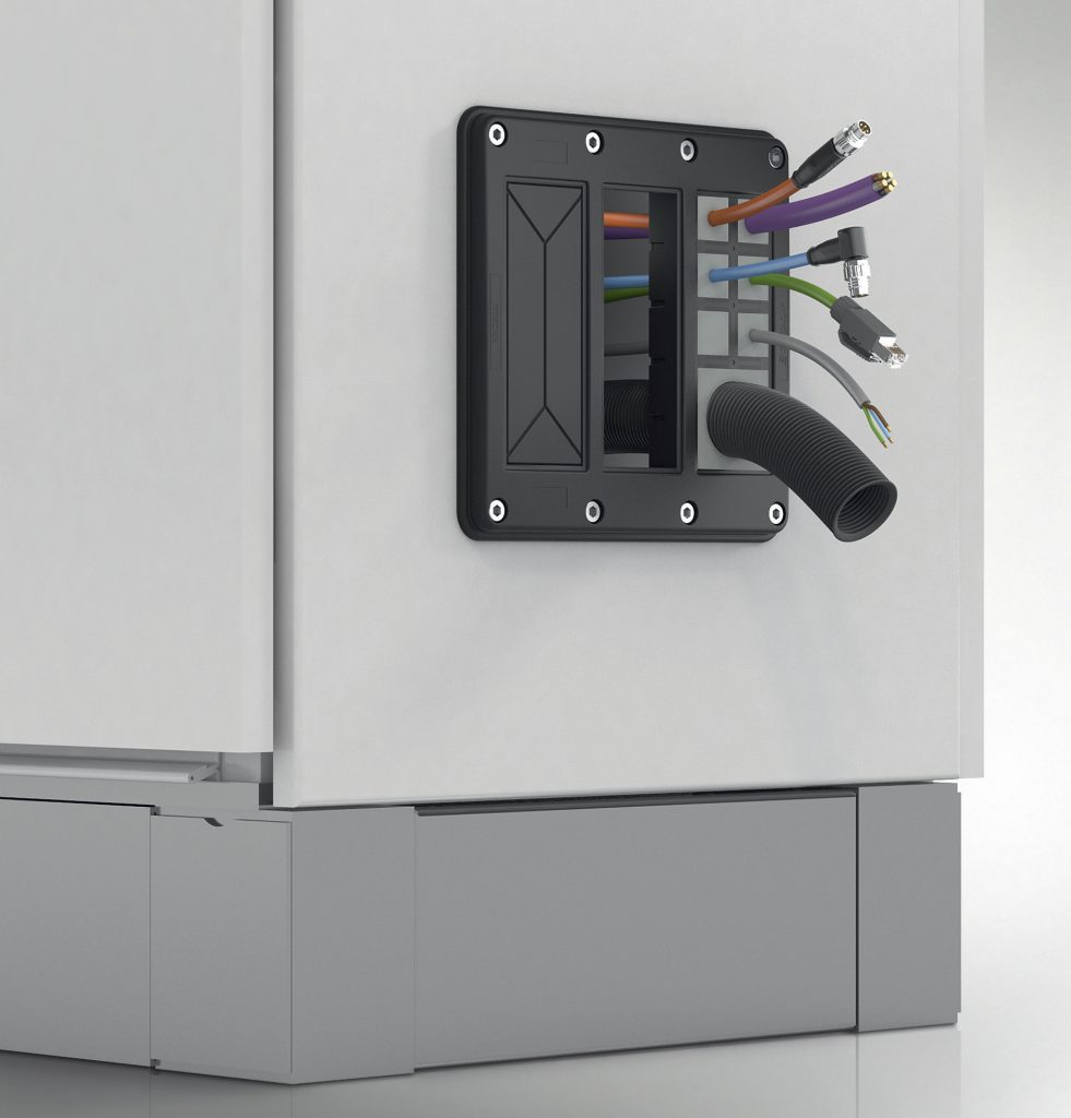 Flanschplatte zum werkzeugfreien
Kabelmanagement 1 Die Flanschplatte KDS-FP für flexibles Kabelmanagement bei Schutzart IP66