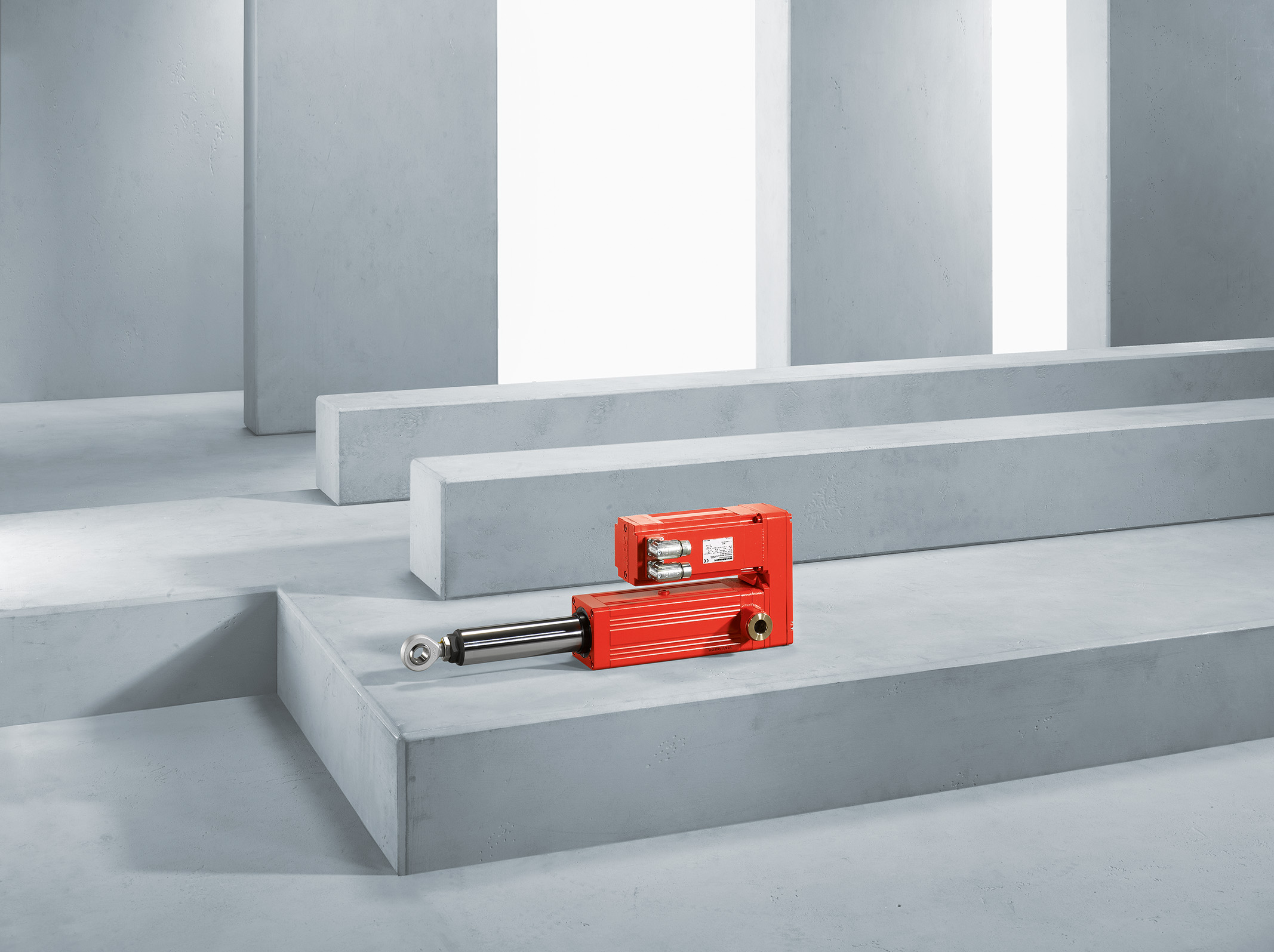 Elektrozylinder für die gleichmäßige Krafterzeugung in Schweißzangen 4 Elektrozylinder für die gleichmäßige
Krafterzeugung in Schweißzangen