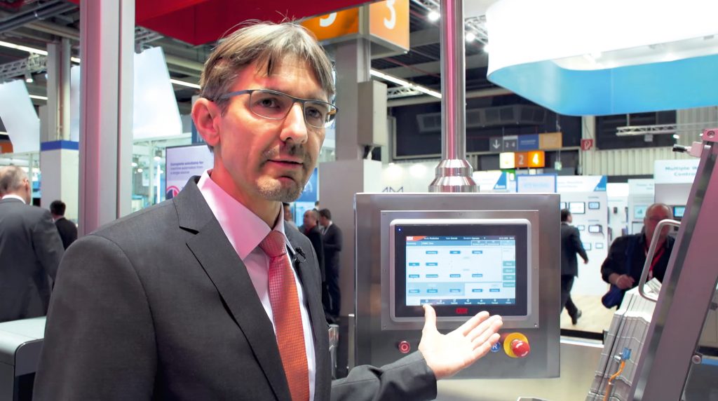 Intelligent gesteuert,
flink verpackt 1 SEW0148 Lothar Berger