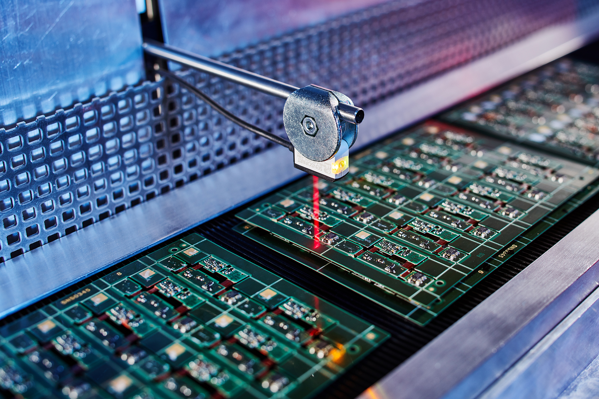 Kompakter Laser-Abstandssensor