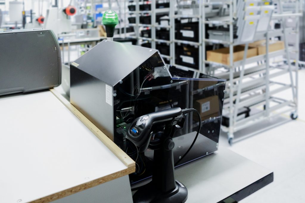  H&auml;ufig werden die USB-Signalleuchten zur Statusanzeige an Pr&uuml;fpl&auml;tzen in der Fertigung eingesetzt.