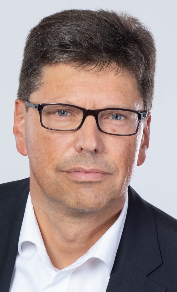 Early Bird Breakfast 2019 auf der SPS 1 In diesem Jahr spricht Volker Bibelhausen, Technologievorstand von Weidmüller, auf dem Early Bird Breakfast.