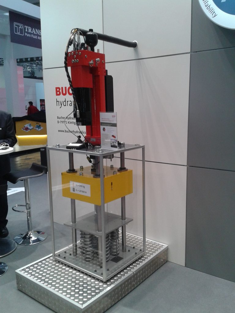 Hybride Antriebskombination 1 bucher demonstrator2