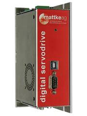 Digitaler Servoregler für bürstenlose Servomotoren 10 Digitaler Servoregler für
bürstenlose Servomotoren