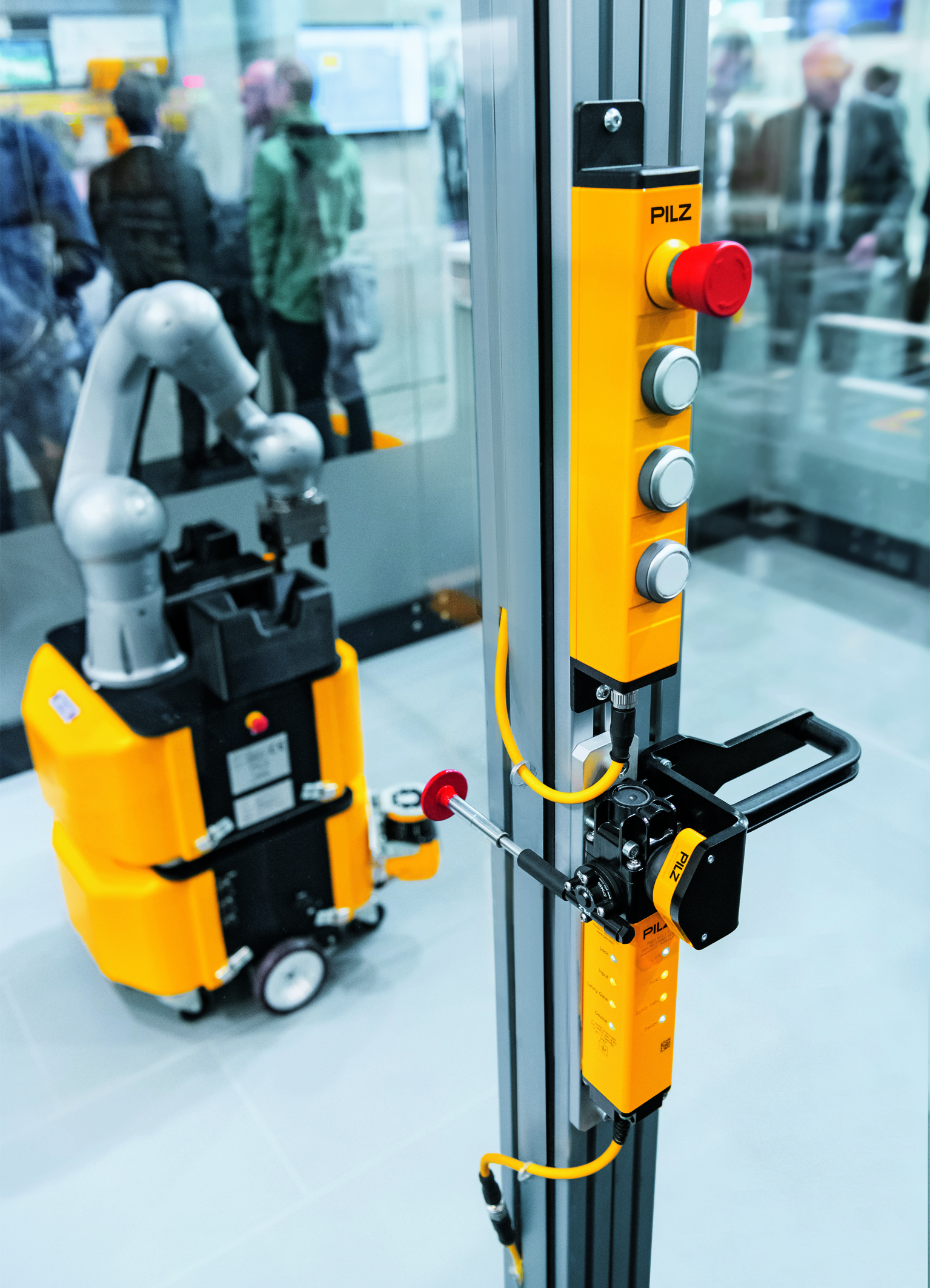 Zugangskontrolle – physisch und virtuell