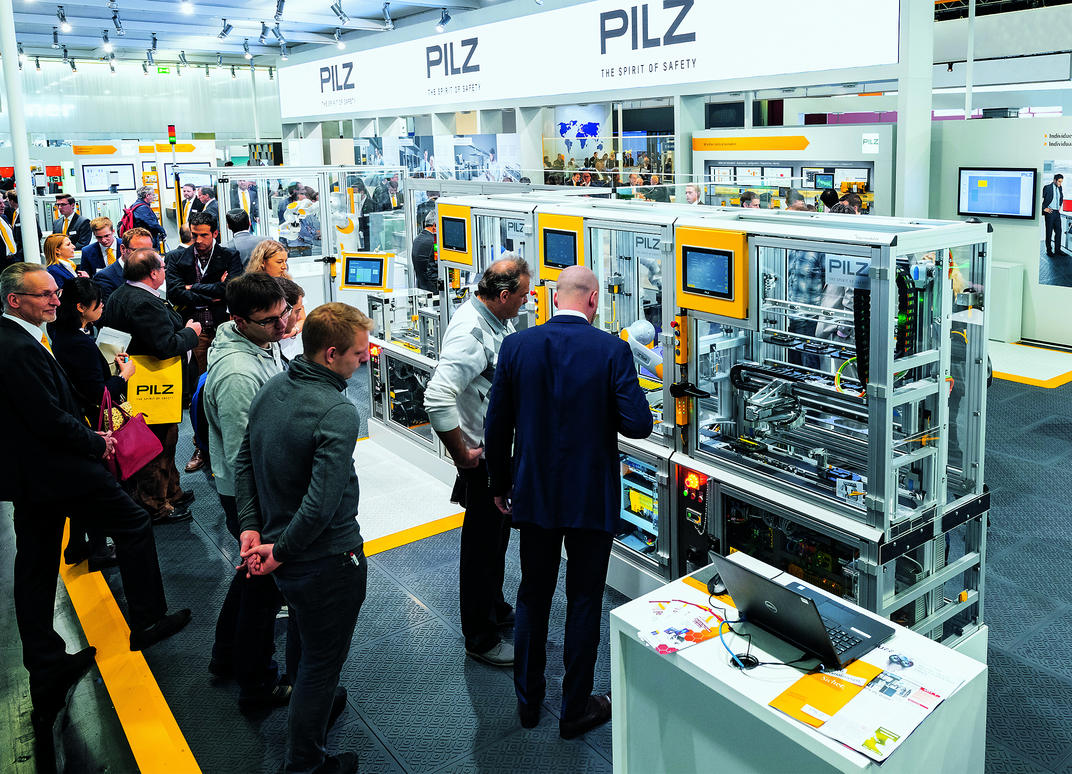 Automatisierung im Zeichen der Sicherheit 5 Automatisierung
im Zeichen der Sicherheit