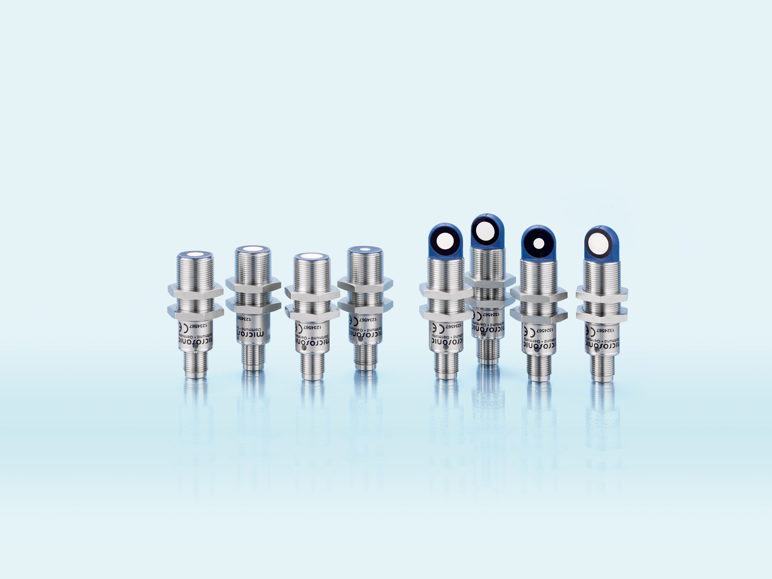 Ultraschallsensoren mit Smart-Sensor-Profil 9 Ultraschallsensoren mit Smart-Sensor-Profil