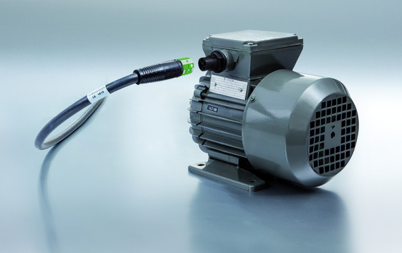 Umspritzte Steckverbinder für Motoren