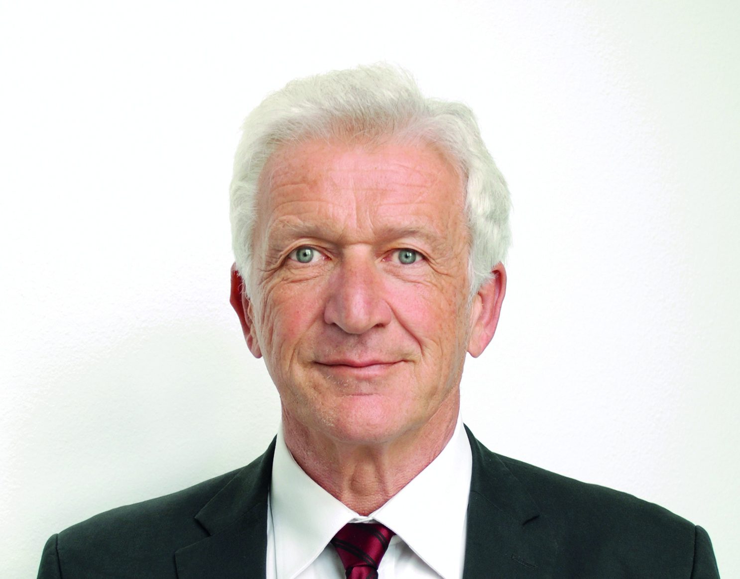 Beckhoff-Mitarbeiter repräsentiert BMWi in IEEE GEPS