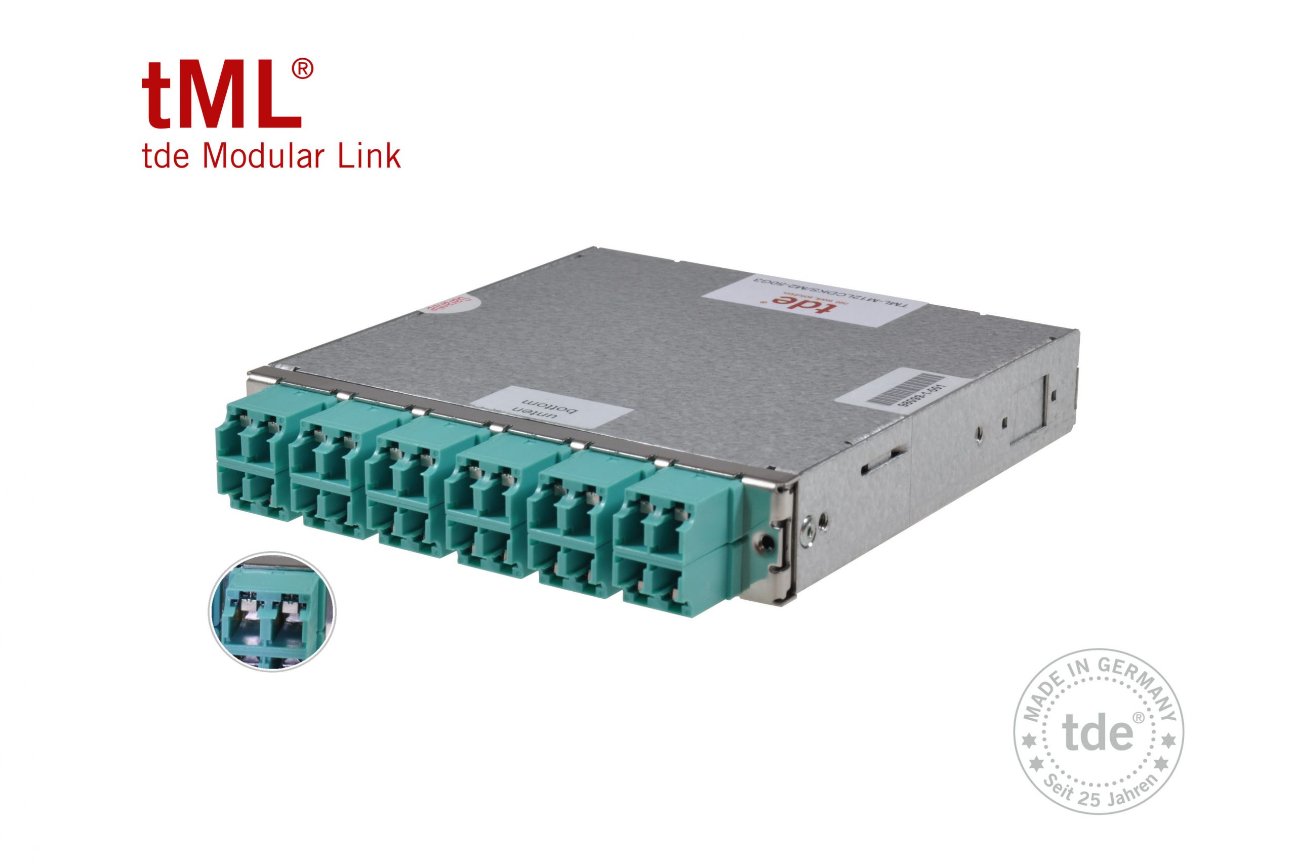LC-Ports mit integrierten Klappen als Staub- und Laserschutz 3 LC-Ports mit integrierten Klappen
als Staub- und Laserschutz