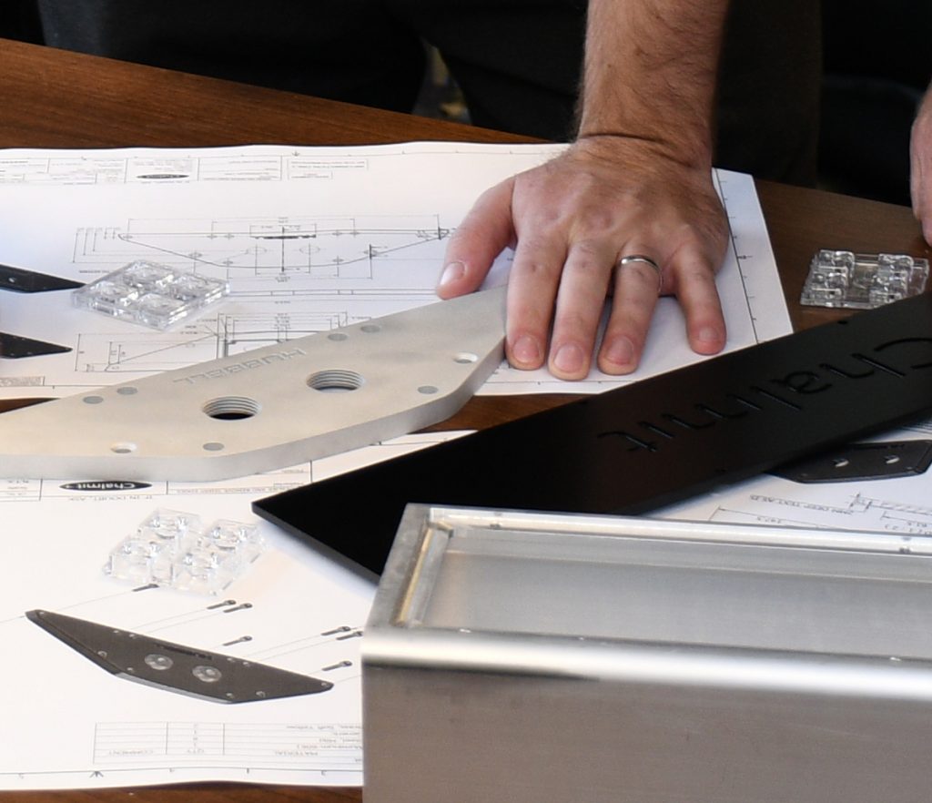 Sicherheitsprobleme vermeiden 4 Unternehmen mit explosionsgefährdeten Bereichen sollten hohe Sorgfalt bei der Entwicklung einer Beleuchtungsstrategie walten lassen.