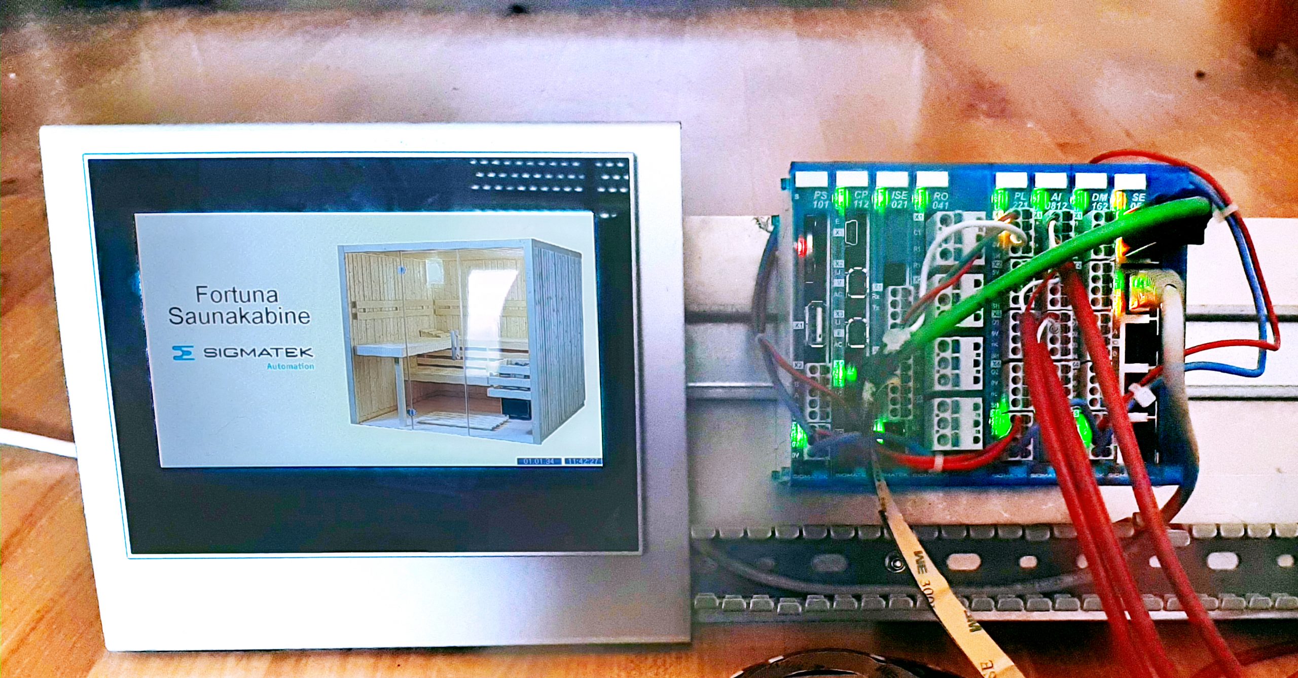 Schüler überarbeiten Saunasteuerung 7 Schüler überarbeiten Saunasteuerung