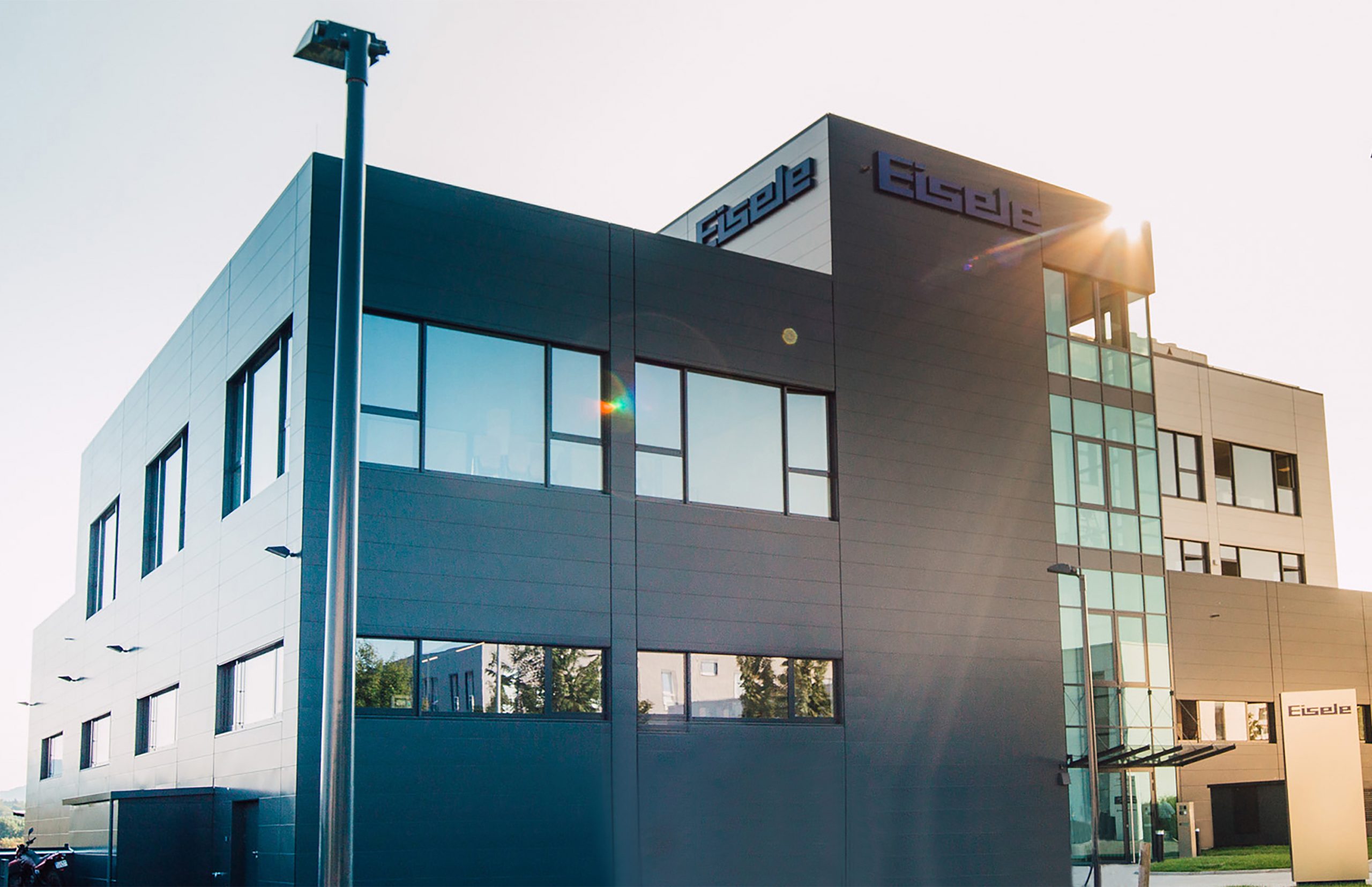 Henn übernimmt Eisele-Geschäftsbetrieb 9 Henn übernimmt Eisele-Geschäftsbetrieb