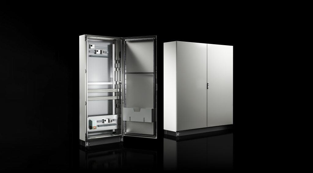  Im Gegensatz zu Anreihschränken mit Rahmengestell und abnehmbaren Seitenwänden verfügt der Einzelschrank VX SE über einen Korpus aus einem Stück Stahlblech oder Edelstahl.