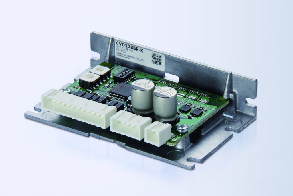 Detaillierte Betrachtung empfohlen 2 Oriental Motor bietet die CVD-Treiber für 2-Phasen- und 5-Phasen-Schrittmotoren - auch mit RS485-Kommunikation.