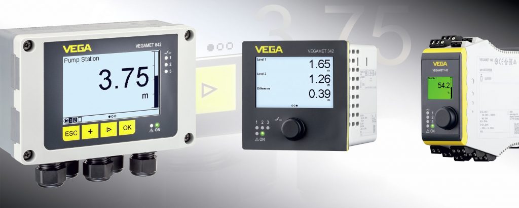 Anzeige- und Steuergeräte aus der Ferne parametrieren 1 Photo MET142 342 842 cmyk