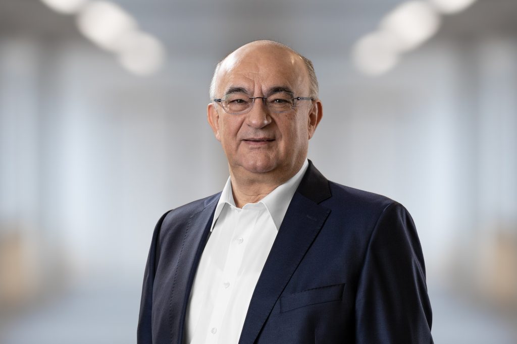 Leichter Geschäftsrückgang bei Sick 1 Dr. Robert Bauer, Vorstandsvorsitzender der SICK AG.