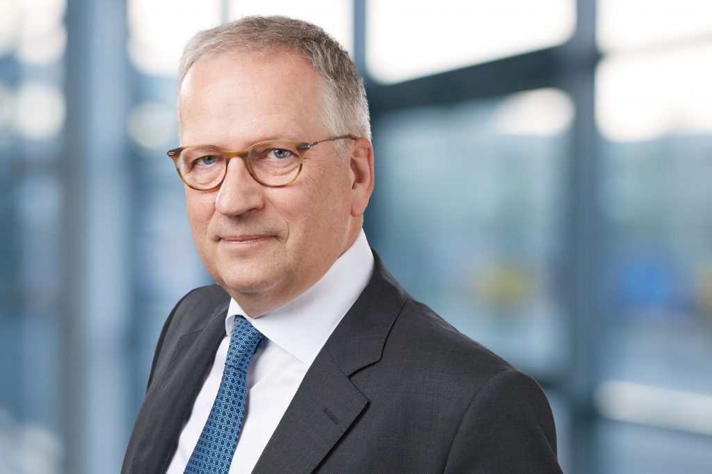 Dr Uwe Ganzer CEO onoffAG