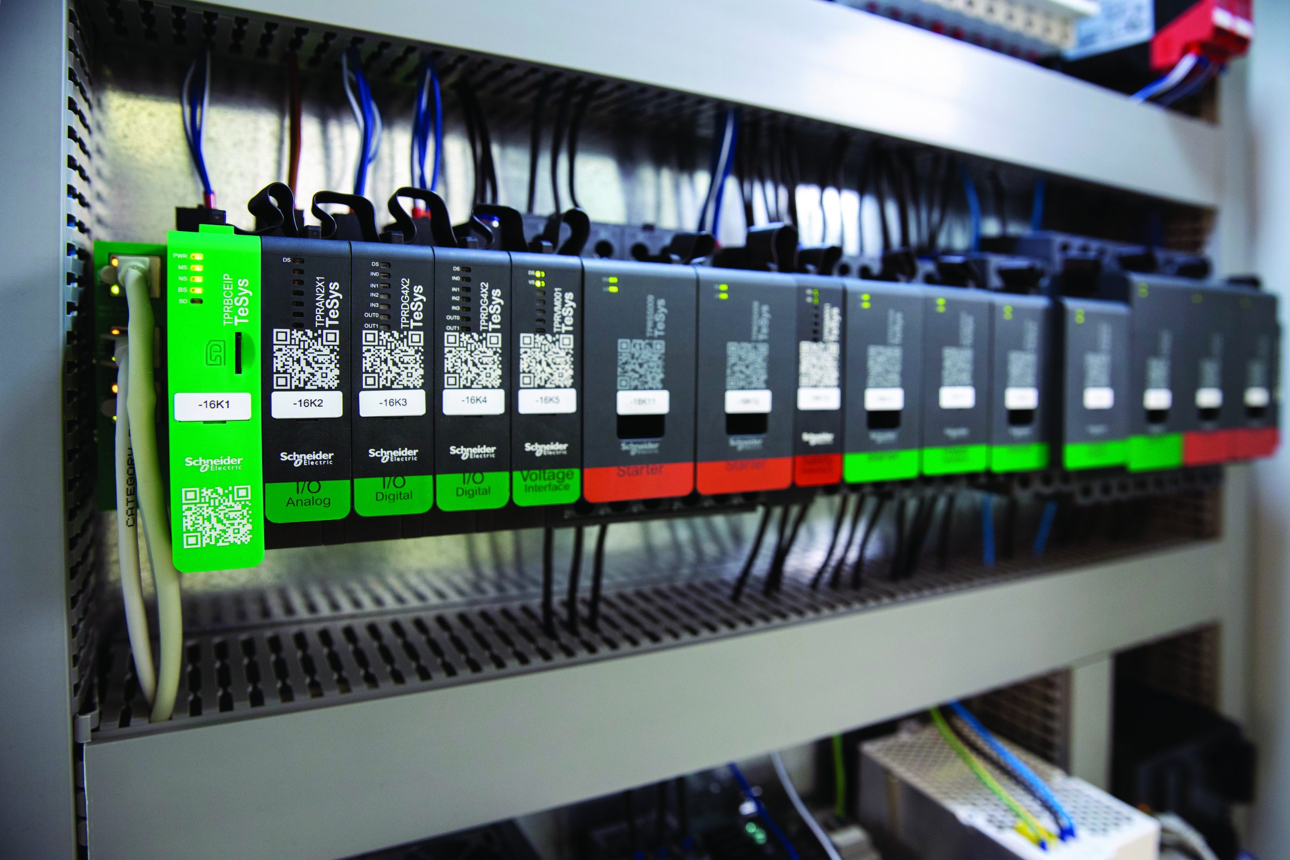 Plattform für Management und Steuerung von Niederspannungslasten