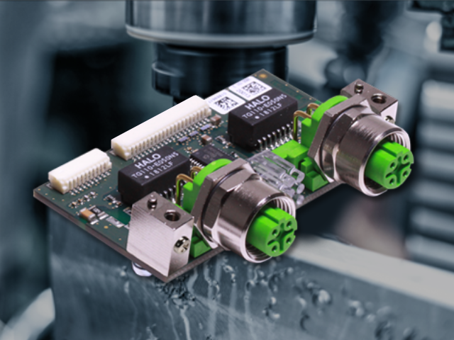 PC-Karten um abgesetzteM12-Netzwerkschnittstelle erweitert