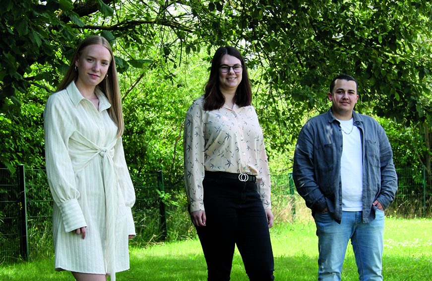 Azubis des TeDo Verlages schließen Ausbildung erfolgreich ab