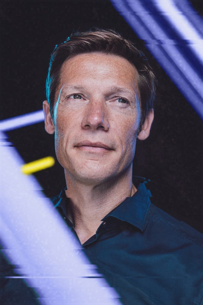 "Systemorientierte Lösungskompetenz bedeutet bei Weiss dreierlei: Zuverlässige, mechatronische und modulare Produkte, moderne Engineering-Prozesse sowie ein steter digitaler Wandel im Unternehmen selbst." Uwe Weiss, CEO Weiss Group