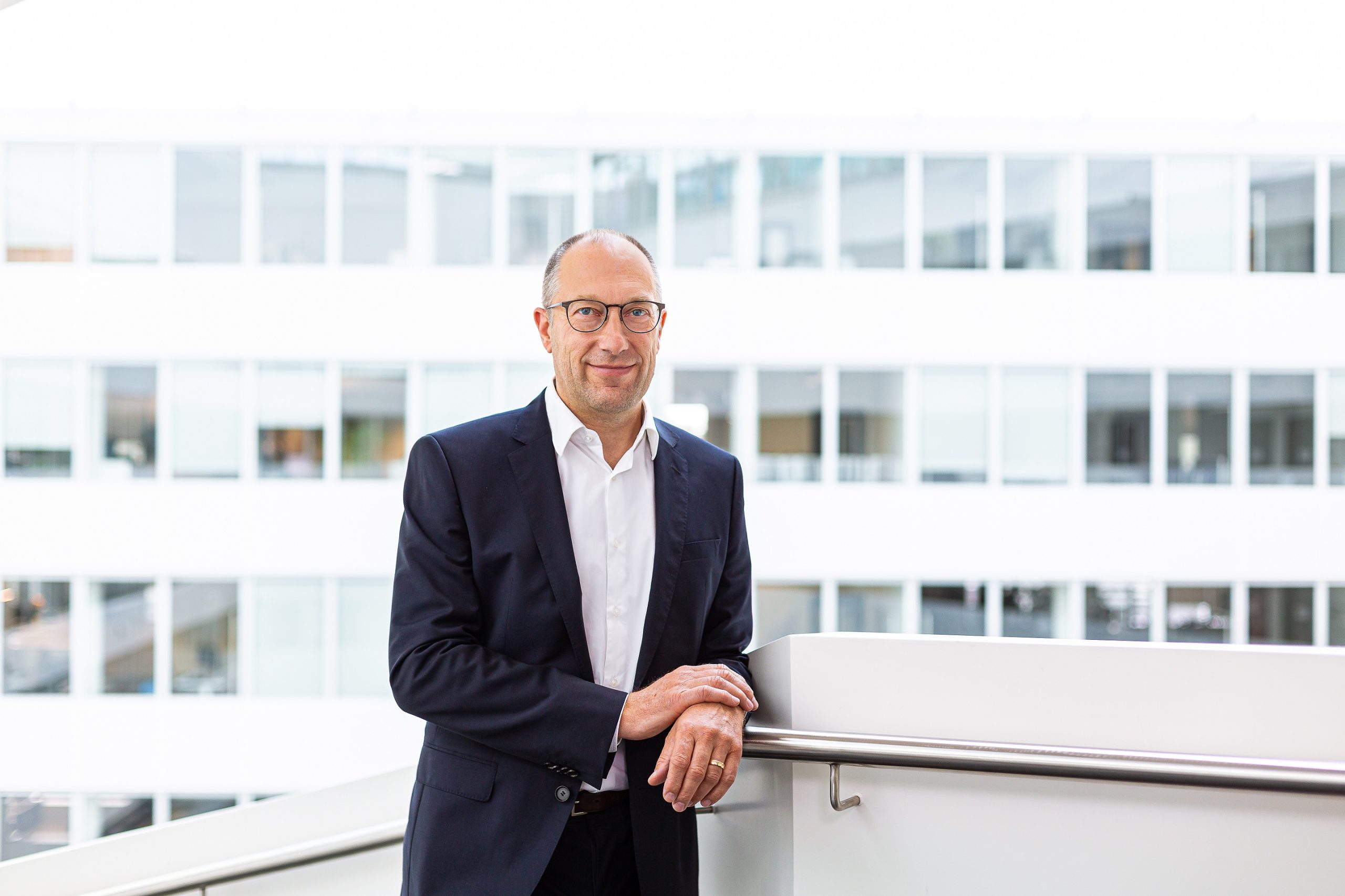 Kuka mit Umsatz- und Auftragsplus