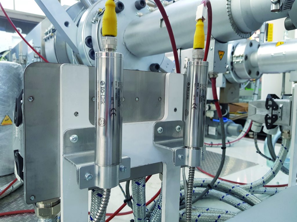 Produktionseffizienz für Extruder 2 Die Extruder von Macchi sind bereit für Industrie 4.0 - dank präziser Schmelzedruckmessumformer mit digitalem IO-Link-Ausgang von GEFRAN
