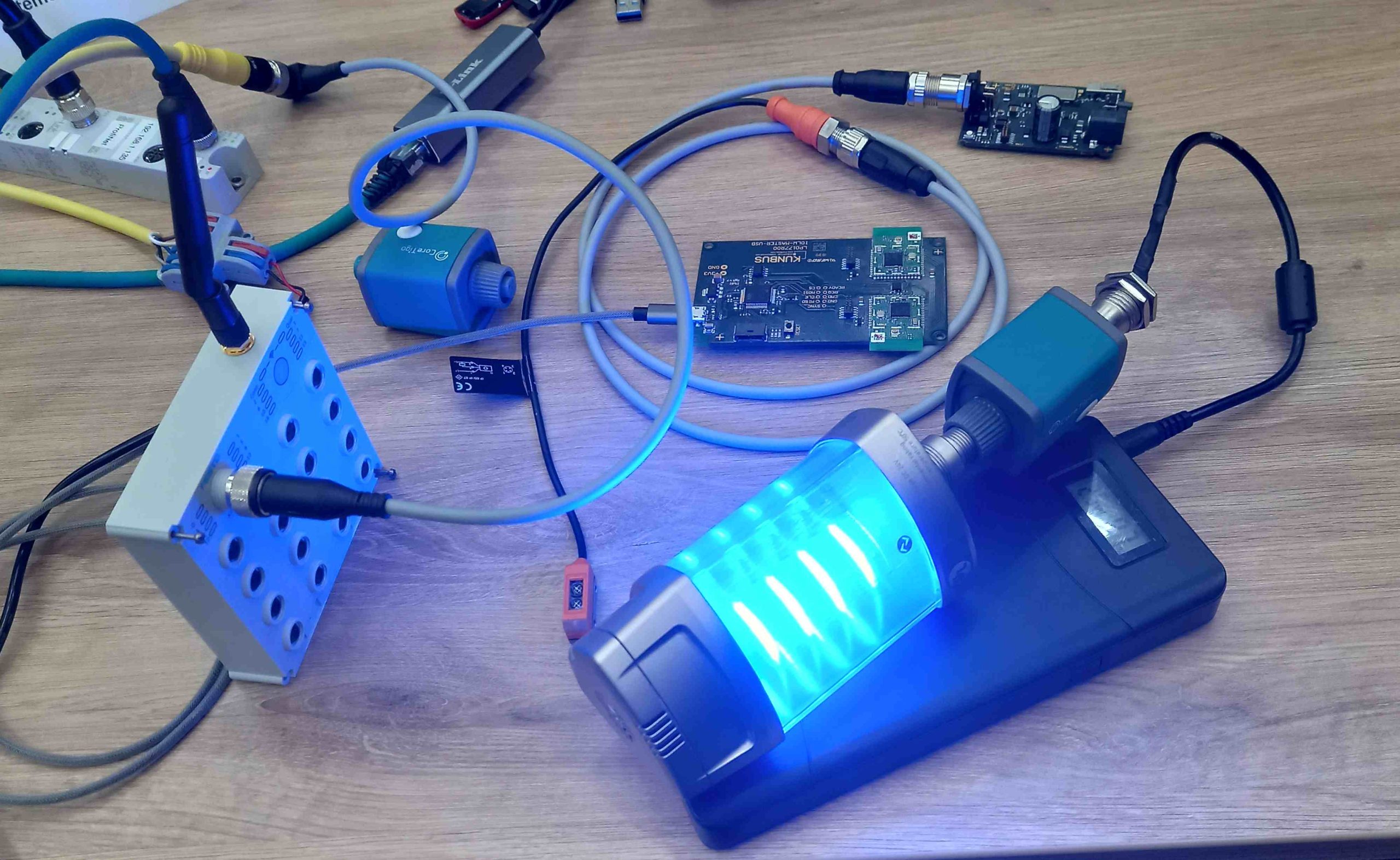 IO-Link-Safety im Praxistest 6 IO-Link-Safety im Praxistest