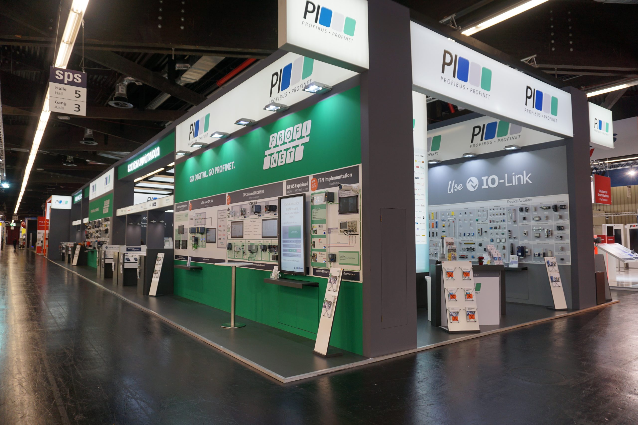 Interoperable Ortungstechnik auf Basis von Ultrawide-Band