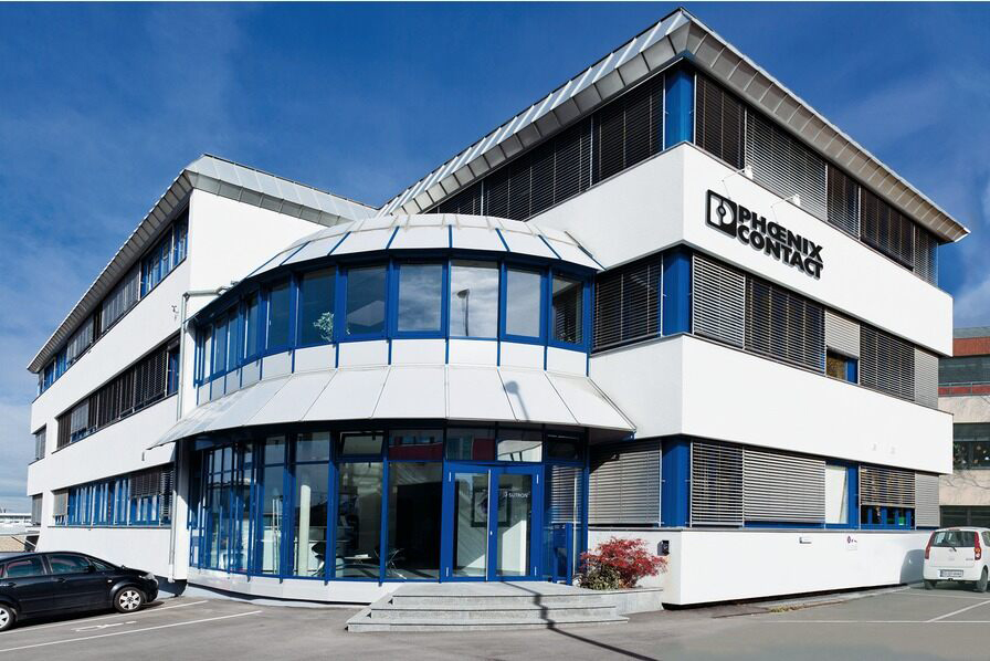 Renu Electronics übernimmt HMI-Fertigungsfähigkeiten von Phoenix Contact 6 Renu Electronics übernimmt HMI-Fertigungsfähigkeiten von Phoenix Contact