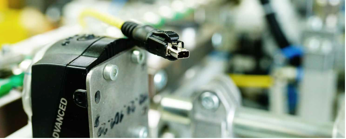 Mehr Konnektivität in smarten Fabriken 8 Mehr Konnektivität in smarten Fabriken