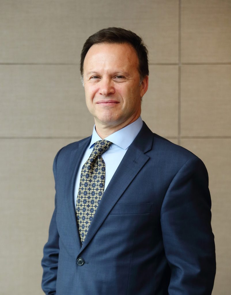 Umstrukturierungen bei Dassault Systèmes 1 Dassault Systmes Gian Paolo Bassi