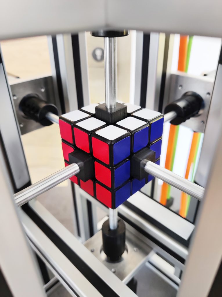 Zauberwürfel wie von Geisterhand lösen 3 Rubiks Cube 399dpi