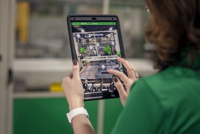 NTT und Schneider Electric versorgen IoT-Umgebungen mit Private 5G