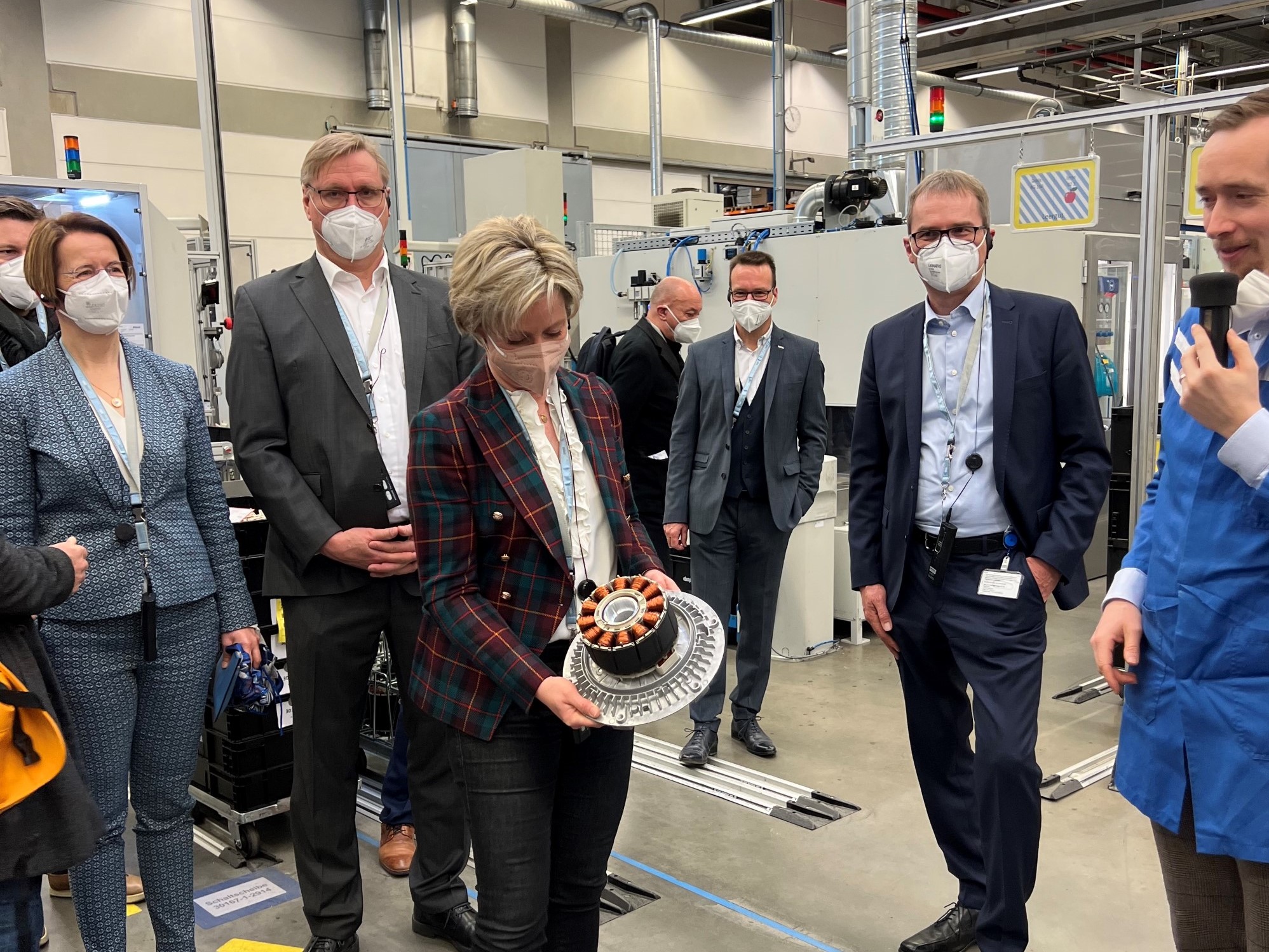 Wirtschaftsministerin eröffnet Neubau von EBM-Papst