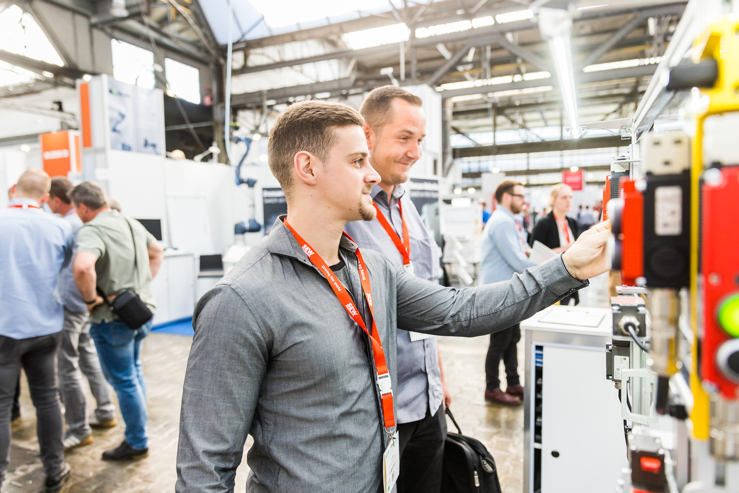 Neuer Standort der All About Automation in NRW erfolgreich gestartet