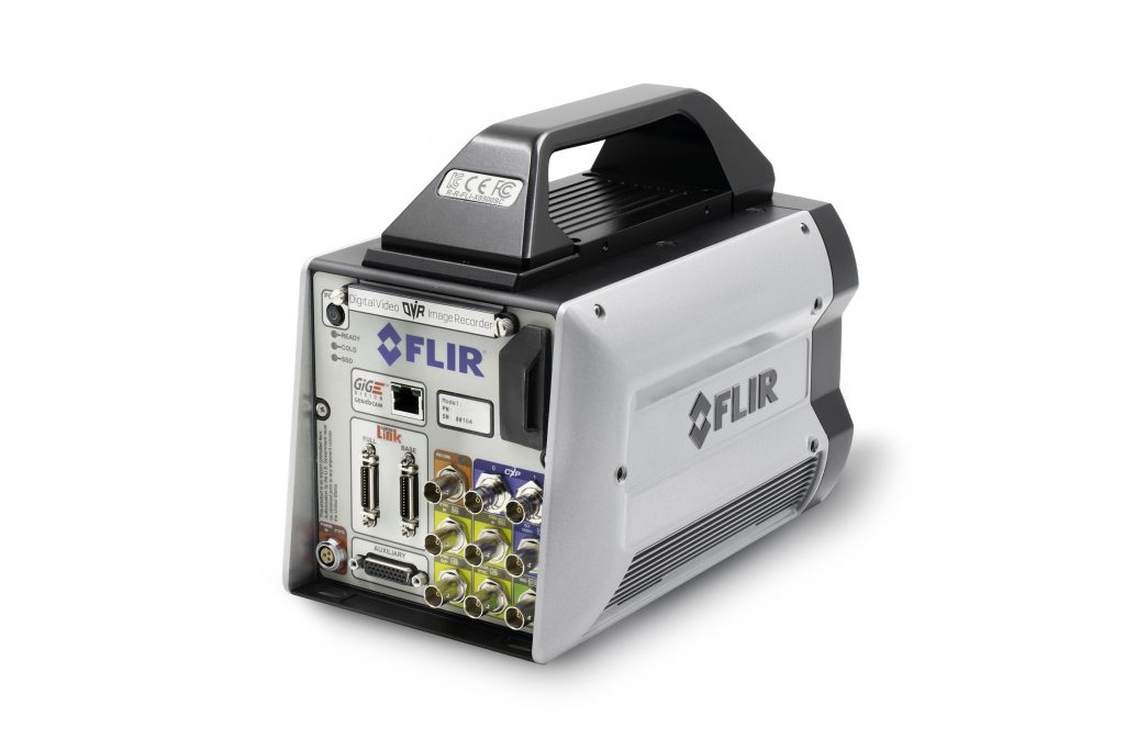 Flexible Wärmebilder 2 Die Hochgeschwindigkeit-Wärmebildkameras X858x und X698x verfügen über einen speziellen Triggereingang auf der Rückseite und einen neuen Tri-Level-Sync-Eingang.