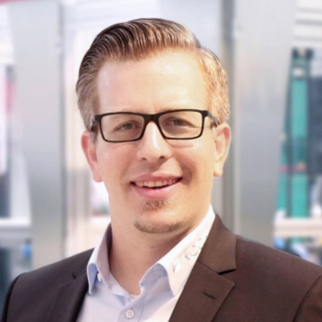 Enabling für digitalisierte Maschinen 2 Seit mehr als 30 Jahren werden bei Koch Pac-Systeme Anlagen für die Verpackungsindustrie entwickelt.