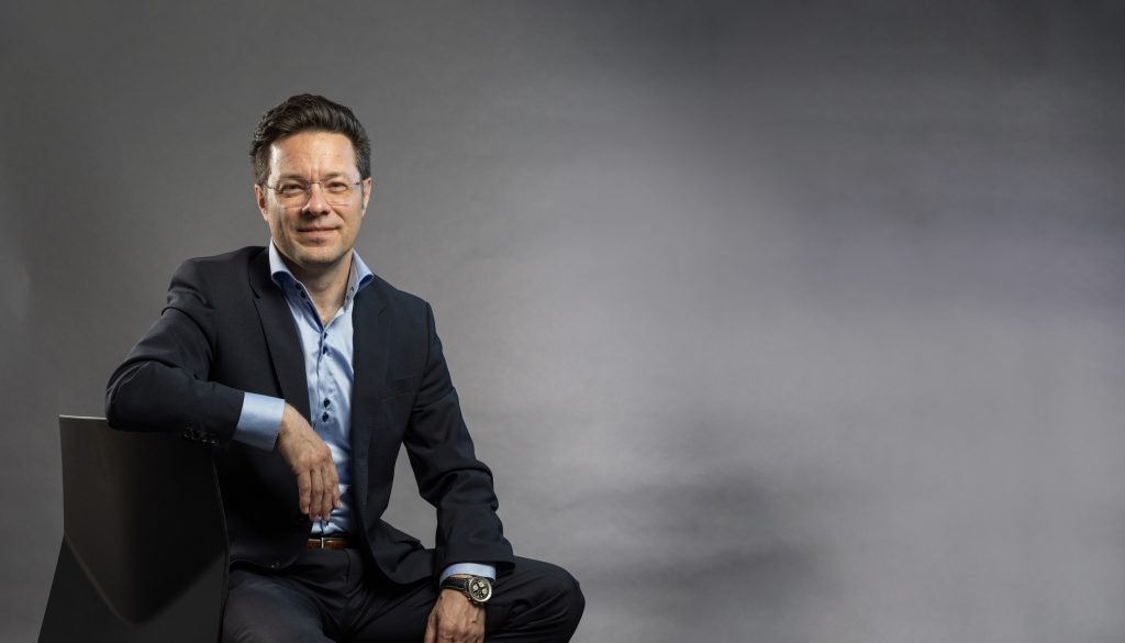 E-CAD Lizenzen kaufen oder mieten 2 "Die ersten sechs Jahre ist Miete die günstigere Alternative und erfordert weniger Anfangskapital." Axel Zein, WSCAD