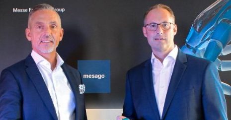 Übergabe im Ausstellerbeirat der SPS 7 Übergabe im Ausstellerbeirat der SPS