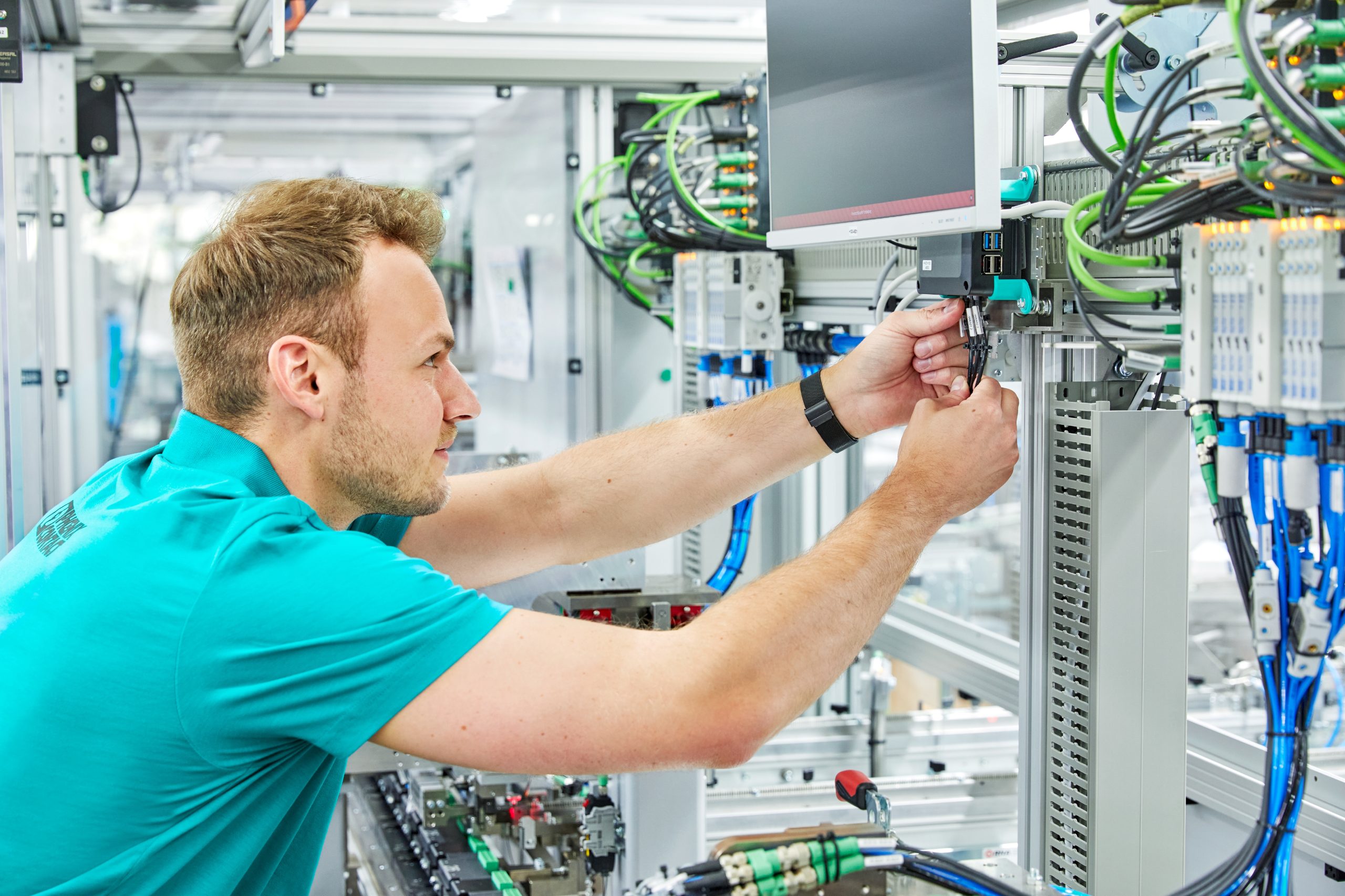 Visualisierung
an der Maschine 2 Visualisierung
an der Maschine