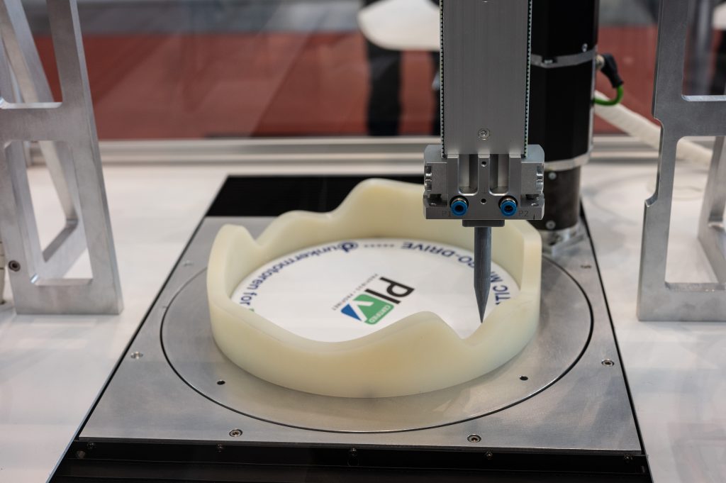 Reibungslos vom Modell in die Realität 1 xx