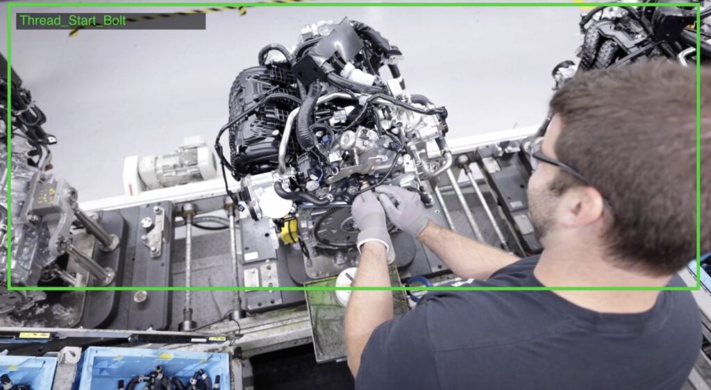 Besser als Lean? 2 Eine ständige Überprüfung in Echtzeit gewährleistet die Einhaltung von Standards und standardisierter Arbeit sowie die Rückverfolgbarkeit.