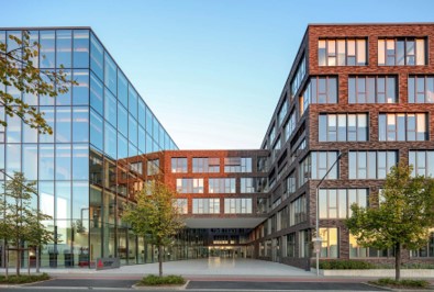 Mitsubishi Electric erzielt +9% im ersten Halbjahr